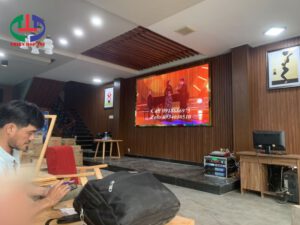 Màn hình LED phòng họp